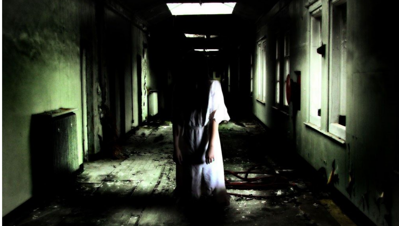 niña fantasma edificio 13 terror