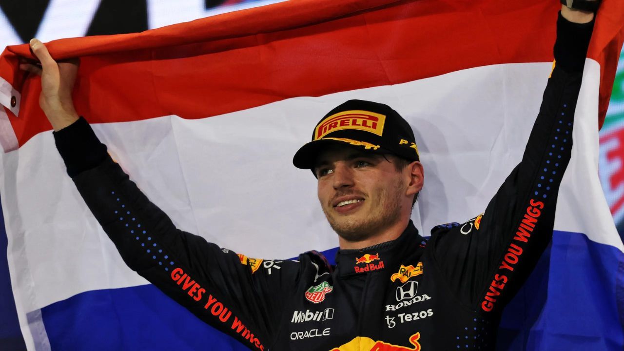 max verstappen cuanto gana