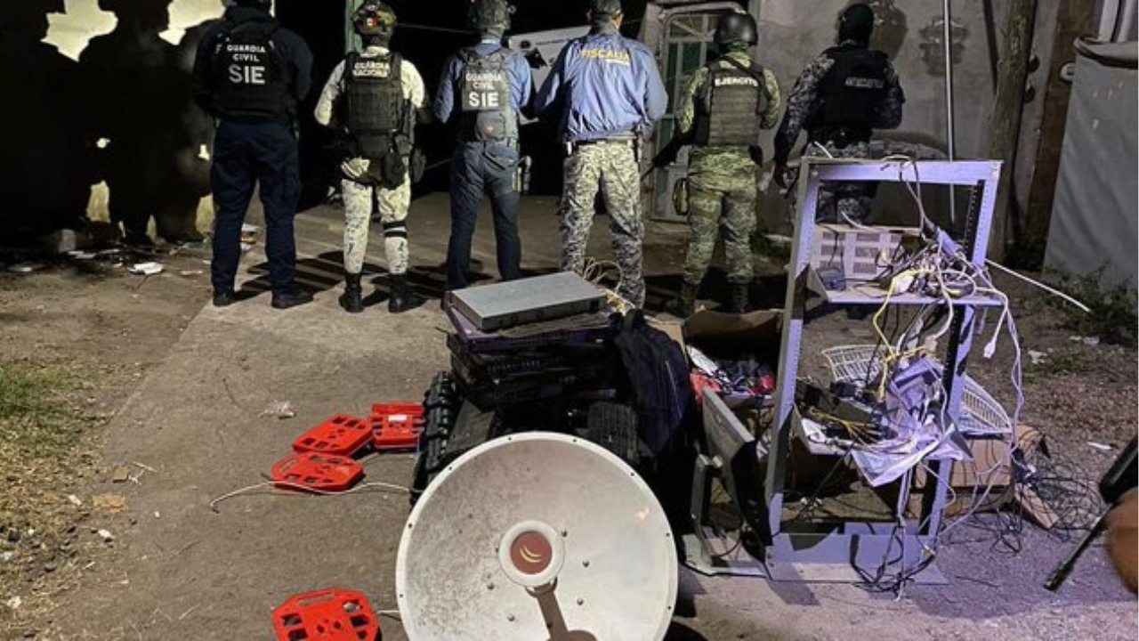 operativo en michoacan narcoantenas wifi extorsion