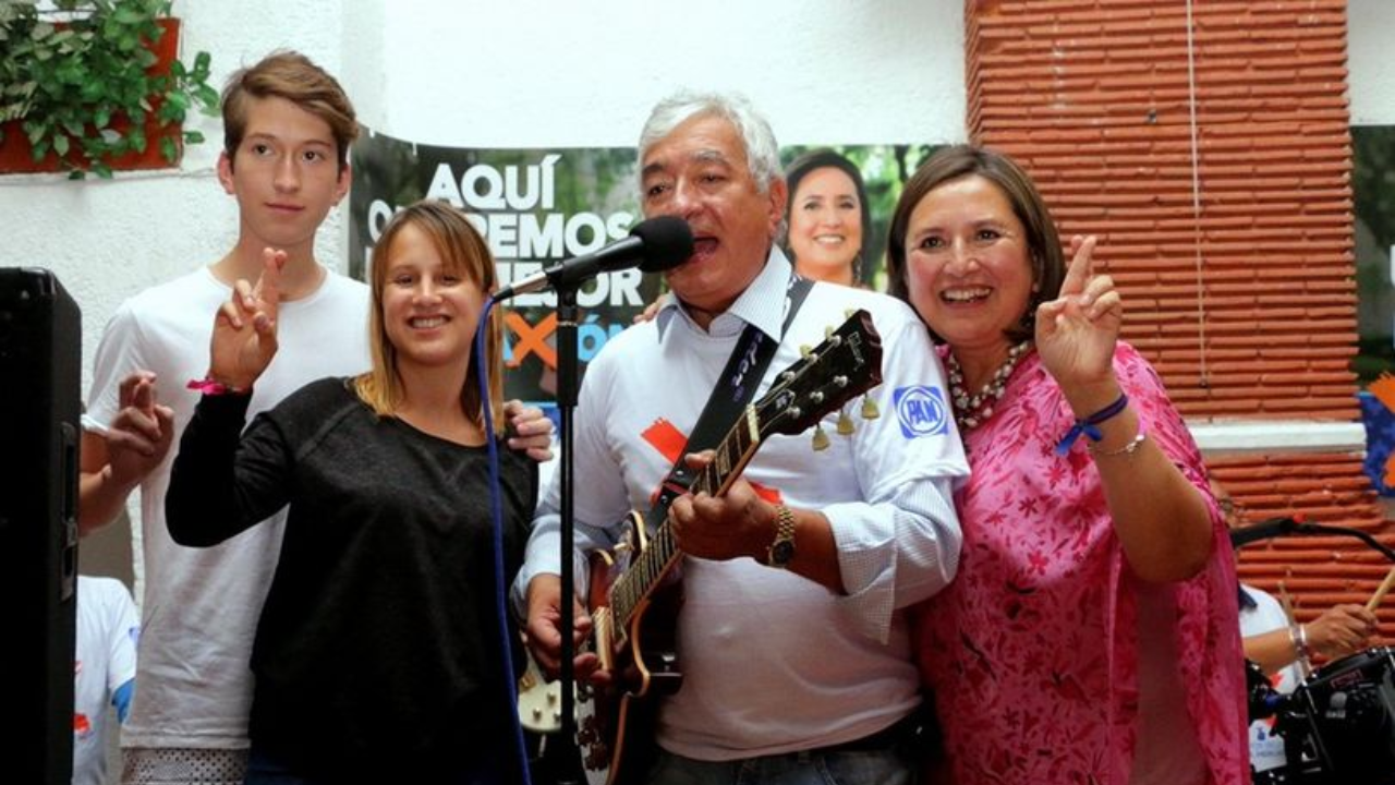 xochitl esposo