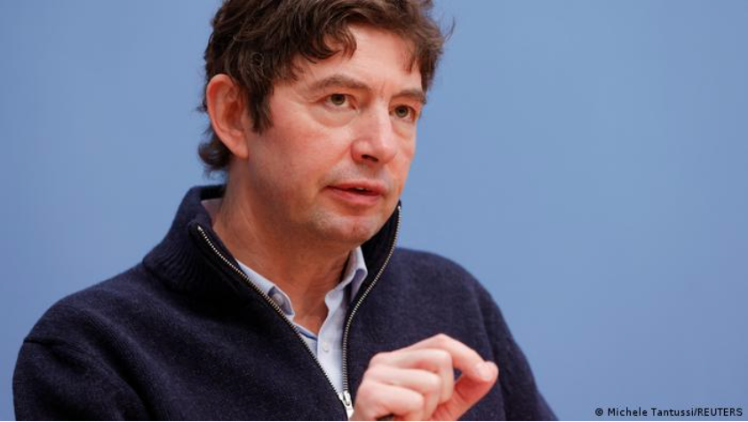 Asegura virólogo alemán que la pandemia por COVID-19 ya terminó