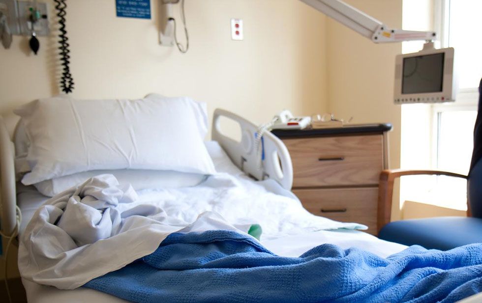 Hombres armados ingresan a hospital en Zacatecas y ultiman a paciente