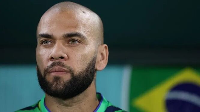 Exigiría Pumas indemnización a Dani Alves