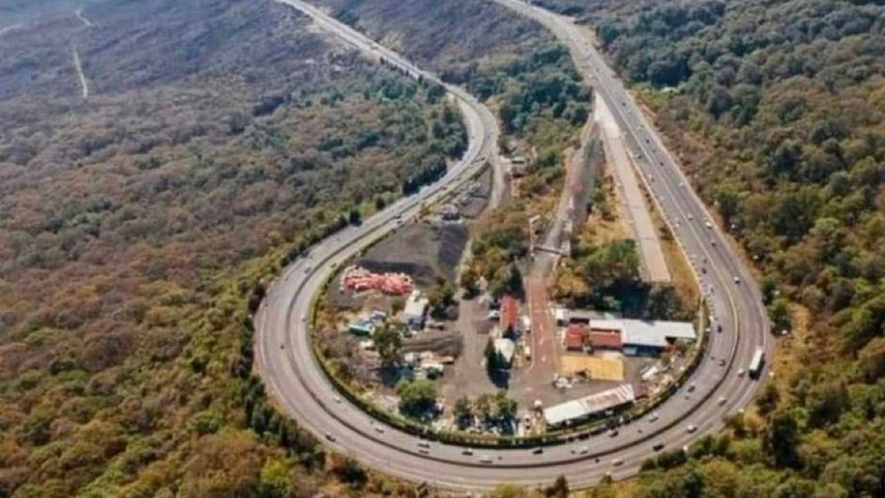 la pera curva de las mas peligrosas del mundo