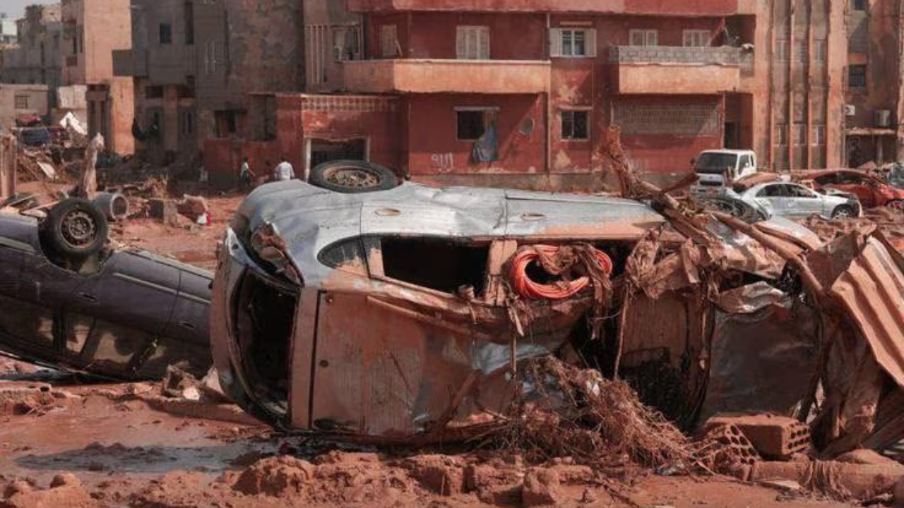 catastróficas inundaciones en libia