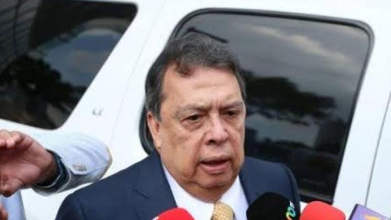 Exgobernador de Guerrero, Ángel Aguirre, asegura que Ejército Mexicano le mintió sobre la desaparición de los 43