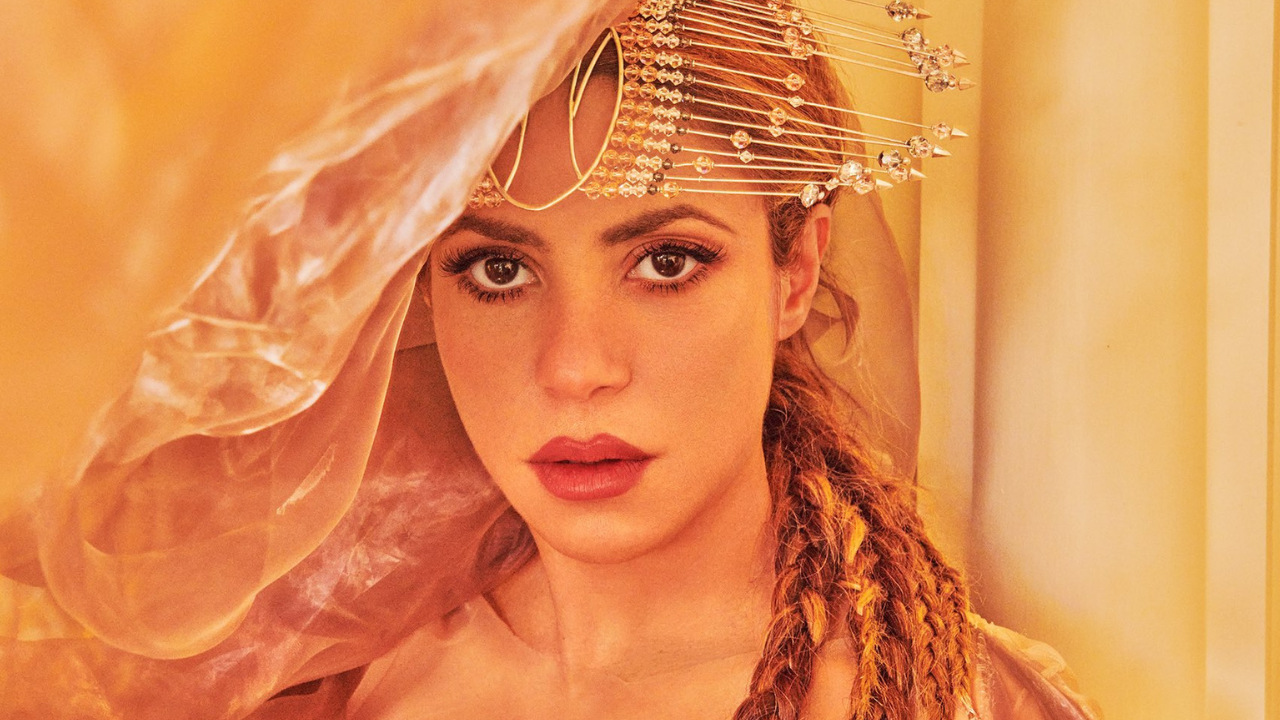 shakira acusada de fraude