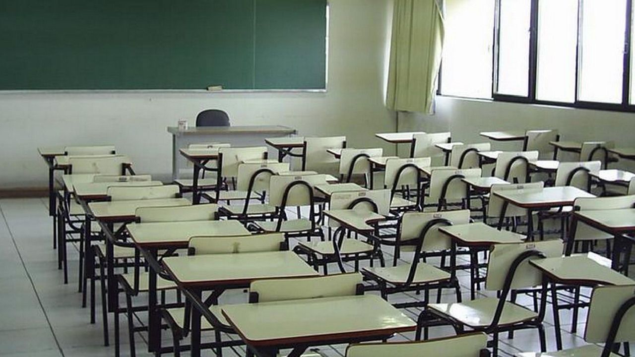 Se vienen dos "puentes" en noviembre, para estudiantes