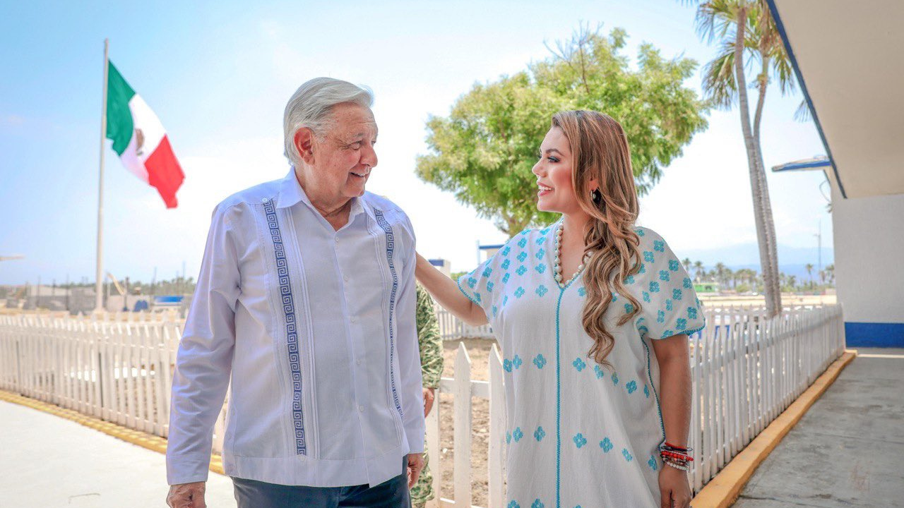 Evelyn Salgado se reúne con AMLO en Acapulco