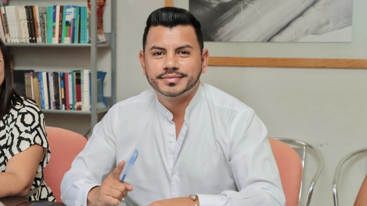 ANUNCIA “CHALO” APOYO FINANCIERO PARA LAS JUVENTUDES EN 2025