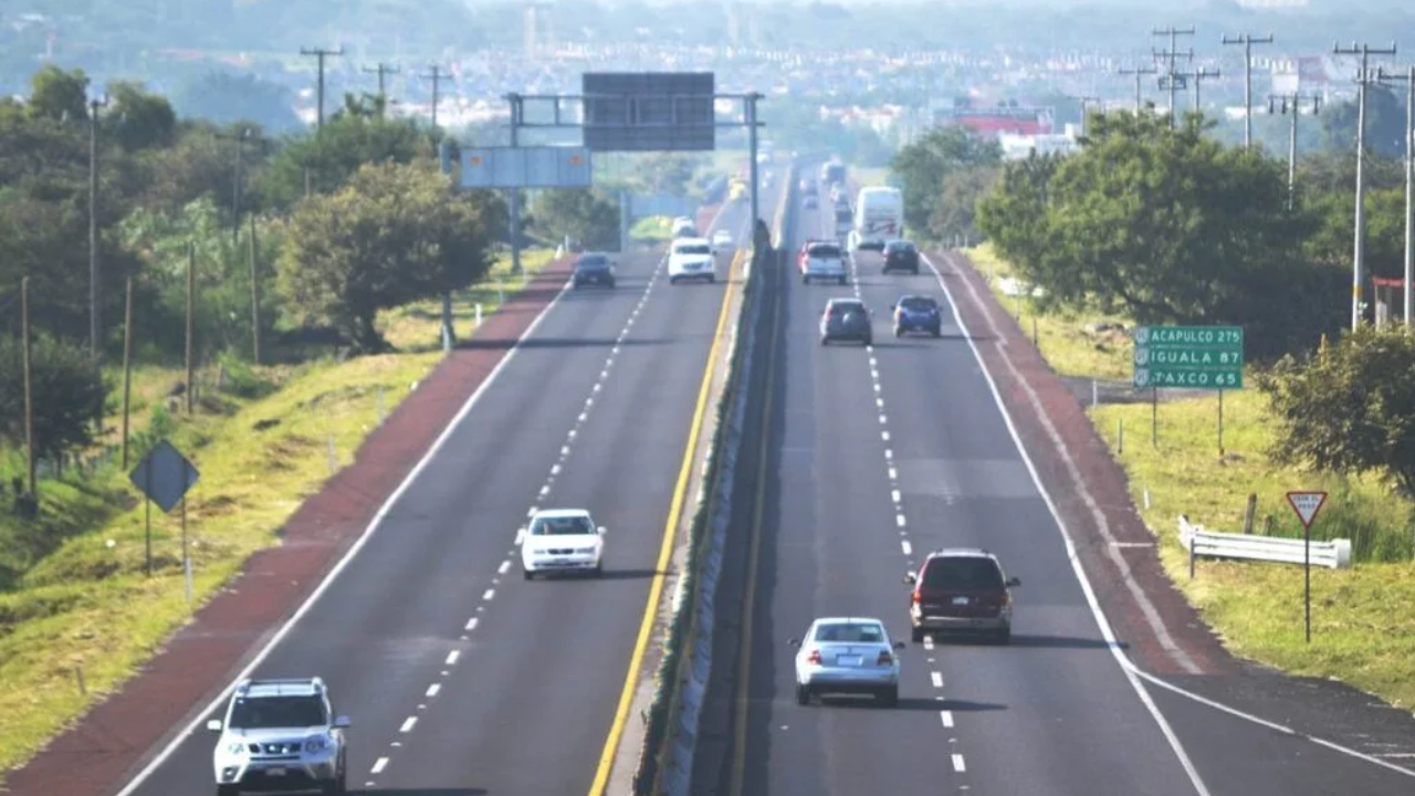 Retomarán cobro en casetas de la autopista del Sol