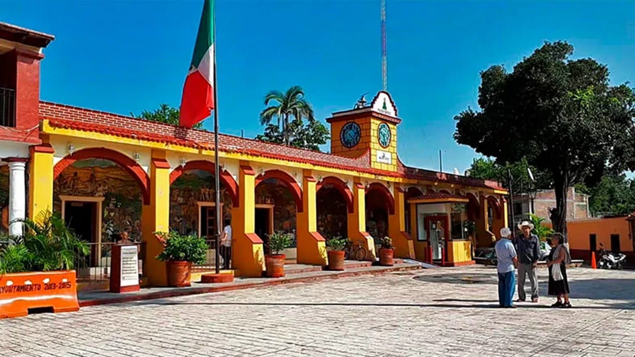 IMPUTAN A SERVIDORES PÚBLICOS DE MAZATEPEC