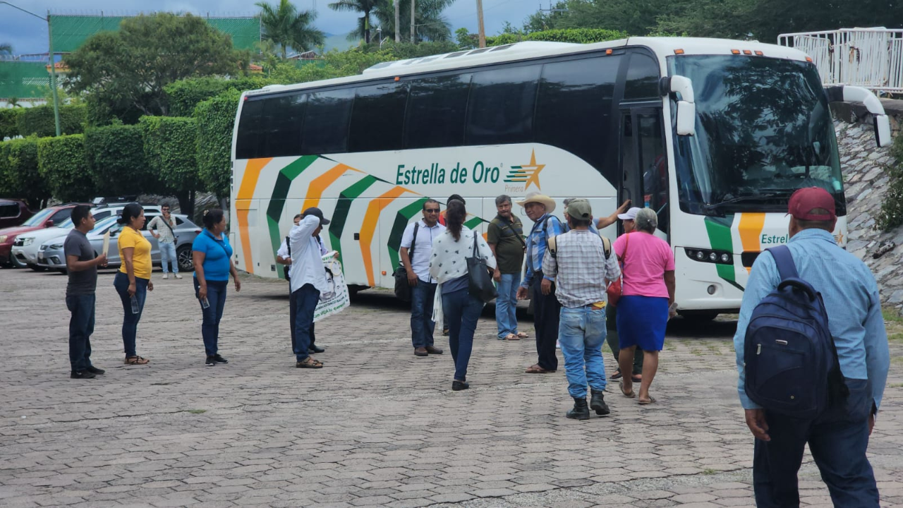 Comenzará próximo lunes campaña para romper el Pacto de Silencio por el caso de los 43