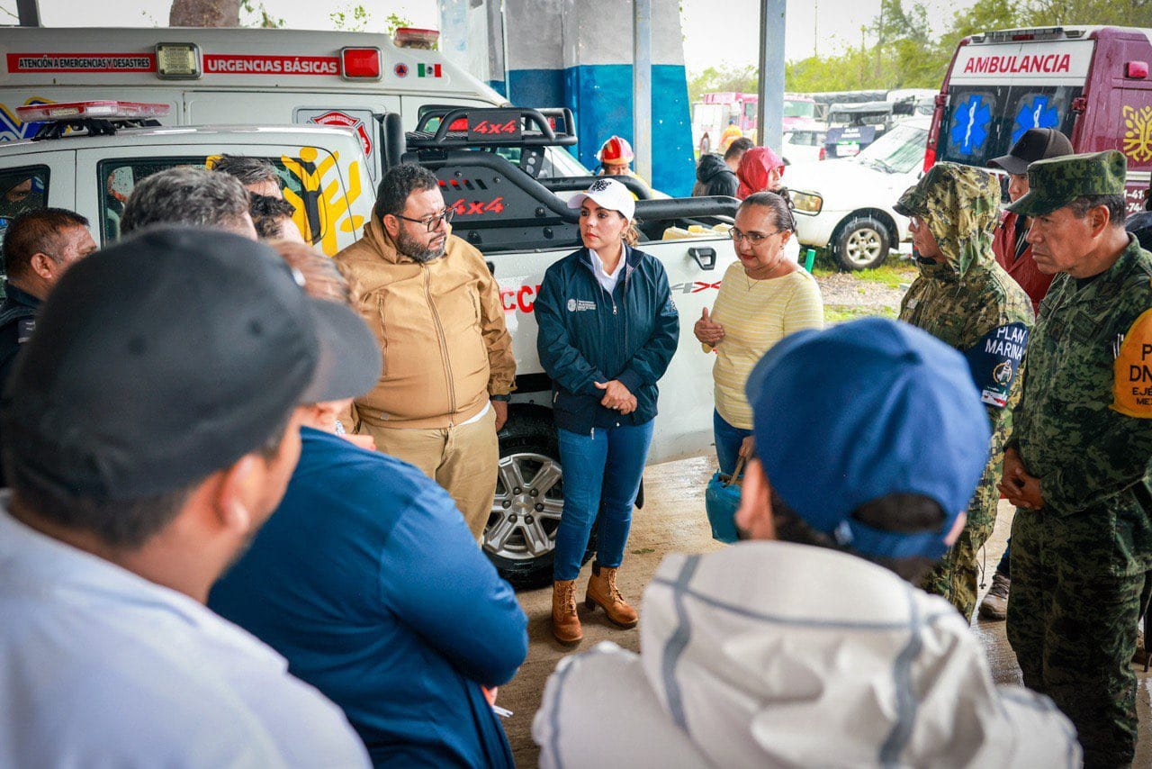Gobernadora de Guerrero coordina y supervisa atención a ciudadanos por huracán John