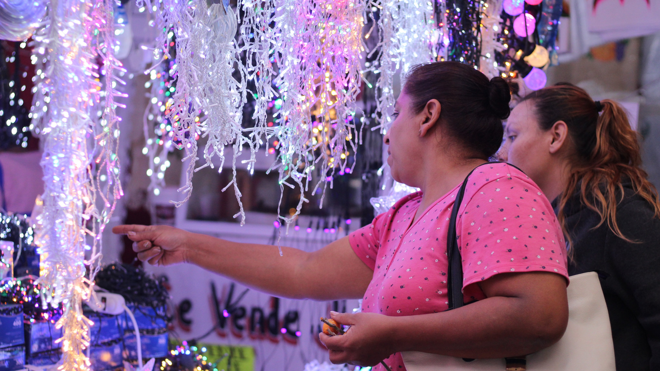 Series de luces navideñas que NO debes usar en casa, pueden causar incendios